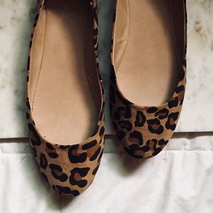 Leopard print ballet flats